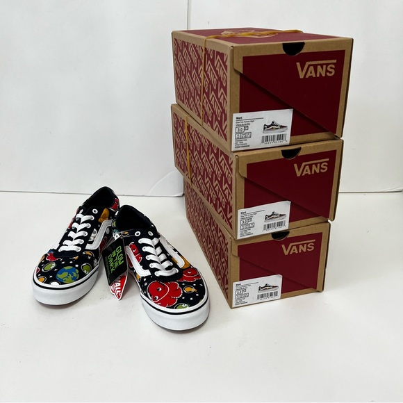 Vans Kids Ward Glow Fish Sneaker- Little Kids - New In Box - Reemoly - Picture 15 of 16